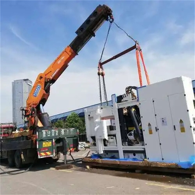 梁子湖附近小吊车联系方式|8-16吨|本地及时服务