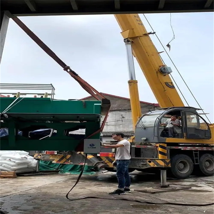 梁子湖大吨位吊车租赁应急保障方案|化解突发吊装需求难题